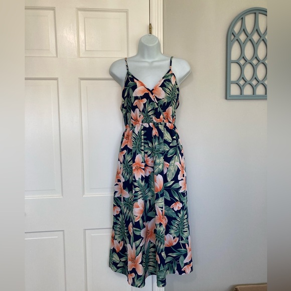 PatPat Dresses & Skirts - PatPat Tropical Floral Midi Dress - Navy and Peach